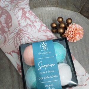 Dinaledi Creations - Surprise Mixed Floral Bath Bombs